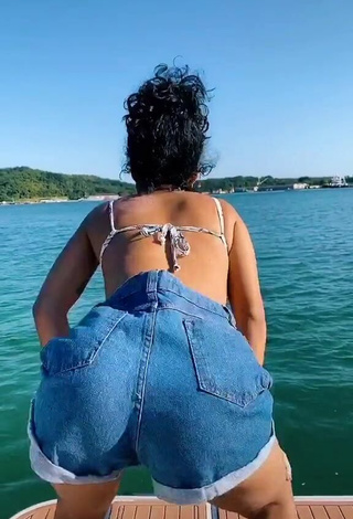 3. Sultry Sthefane Matos in Shorts on a Boat while Twerking