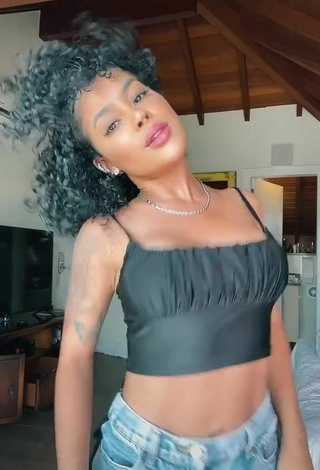 Titillating Sthefane Matos in Black Crop Top and Bouncing Tits