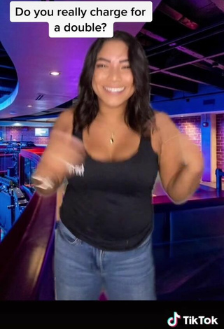 3. Luscious Ashley Hupp Shows Cleavage in Black Top and Bouncing Boobs