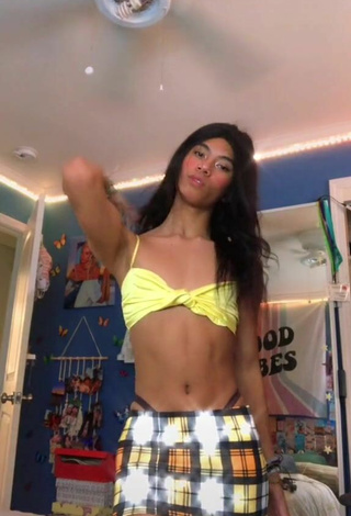 2. Titillating Toni Cervantes in Crop Top