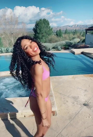 5. Hot Teala Dunn Shows Butt at the Swimming Pool