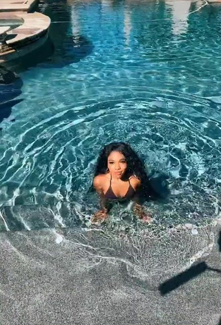 3. Pretty Teala Dunn Shows Butt at the Pool