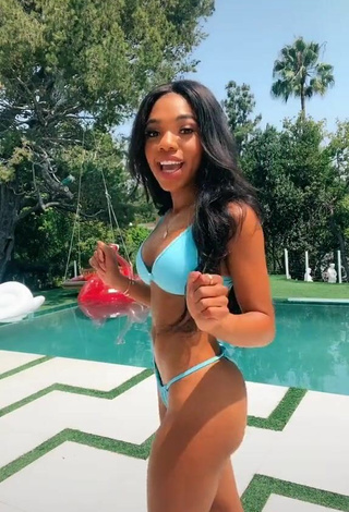 3. Magnificent Teala Dunn Shows Butt at the Pool