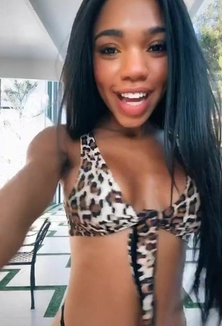 5. Magnetic Teala Dunn Shows Butt