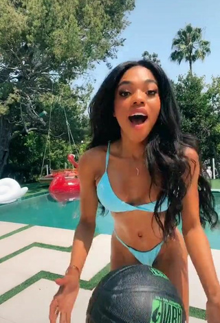 5. Teala Dunn Shows her Hot Butt at the Swimming Pool