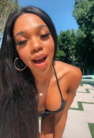 4. Teala Dunn Looks Cute in Black Bikini