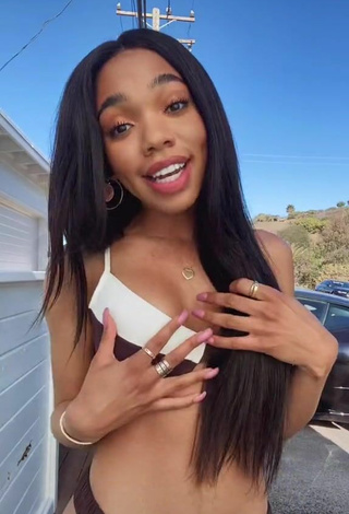 4. Erotic Teala Dunn Shows Butt