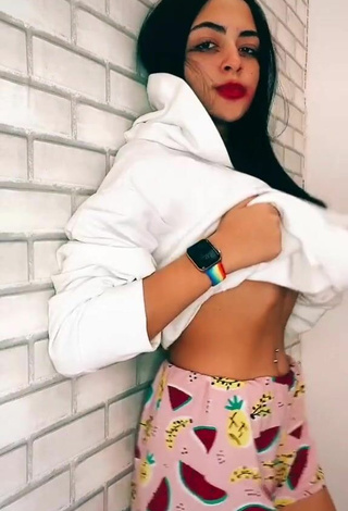 4. Sexy Vivi in Crop Top