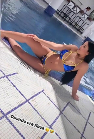 2. Hottie Yeimmy in Blue Bikini at the Swimming Pool