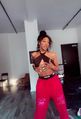 2. Hot Bria Alana in Black Crop Top