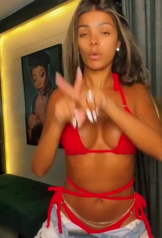 3. Sexy Brunna Gonçalves Shows Cleavage in Red Bikini