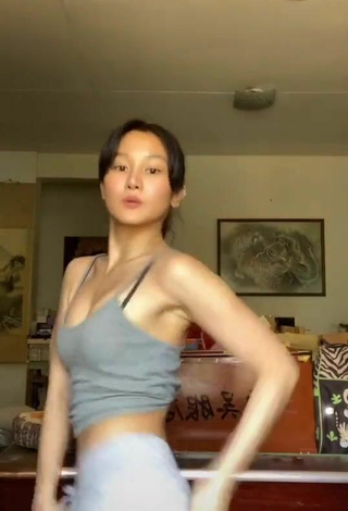 3. Luscious Chienna Filomeno in Grey Crop Top and Bouncing Tits