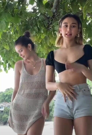 Sexy Chienna Filomeno Shows Cleavage