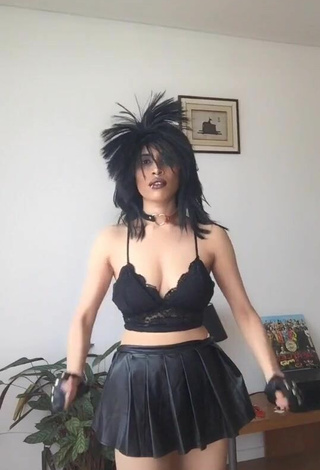 Adorable XENA Shows Cleavage in Seductive Black Crop Top and Bouncing Tits