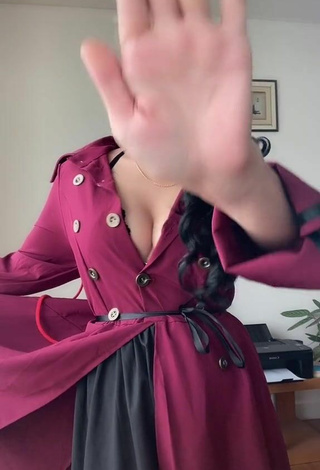 2. Elegant XENA Shows Cleavage and Bouncing Boobs