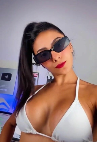 5. Hottie Isadora Nogueira Shows Cleavage in White Bikini Top