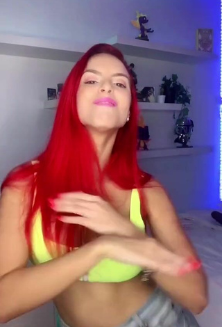 4. Hot Jenny Devil Shows Cleavage in Lime Green Crop Top and Bouncing Boobs