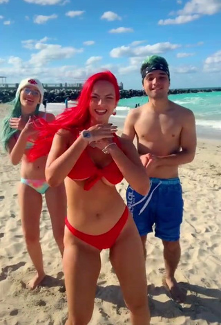 4. Sexy Jenny Devil Shows Cleavage in Bikini at the Beach (Underboob)