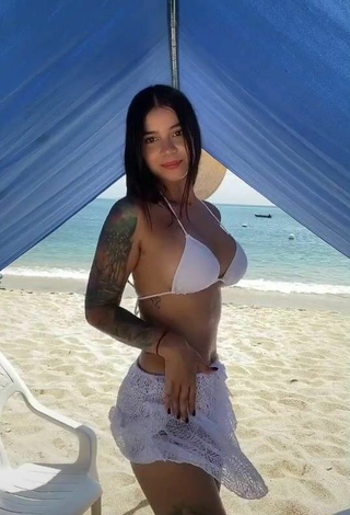 5. Sweetie Jenn Muriel Shows Cleavage in White Bikini Top at the Beach and Bouncing Boobs