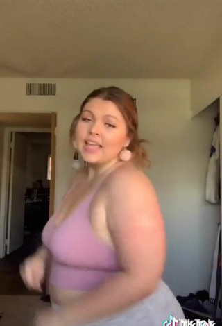 5. Luscious Lexie Lemon Shows Cleavage in Pink Crop Top and Bouncing Breasts