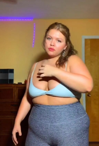 Luscious Lexie Lemon Shows Cleavage in Blue Bra and Bouncing Boobs