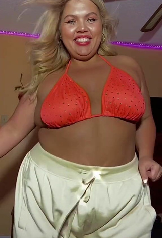 4. Sultry Lexie Lemon in Electric Orange Bikini Top and Bouncing Boobs