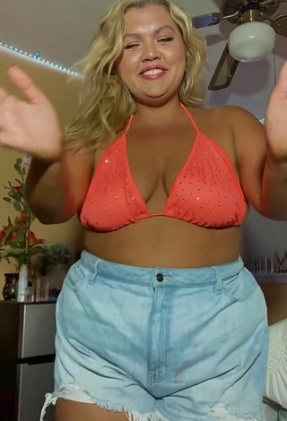 2. Beautiful Lexie Lemon Shows Cleavage in Sexy Orange Bikini Top and Bouncing Breasts