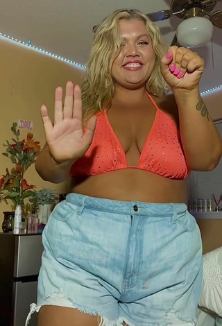 5. Beautiful Lexie Lemon Shows Cleavage in Sexy Orange Bikini Top and Bouncing Breasts