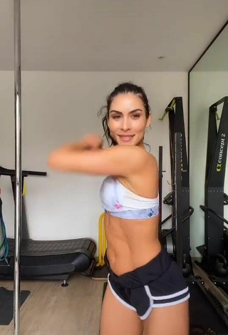 4. Sultry María León in Sport Bra