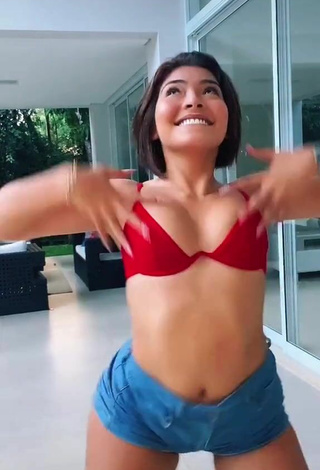 2. Sexy Taynara Cabral in Red Bikini Top and Bouncing Tits