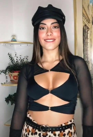 4. Sultry Aleja Villeta Shows Cleavage in Black Crop Top and Bouncing Boobs