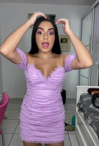 2. Really Cute Bela Almada Shows Cleavage and Bouncing Boobs