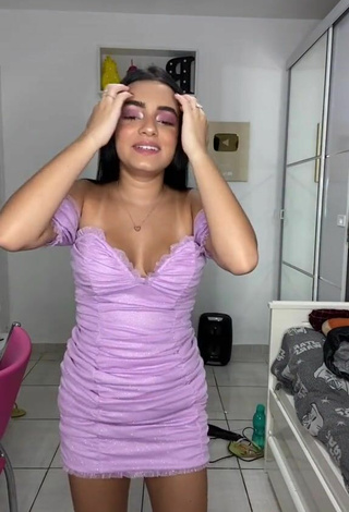 4. Really Cute Bela Almada Shows Cleavage and Bouncing Boobs