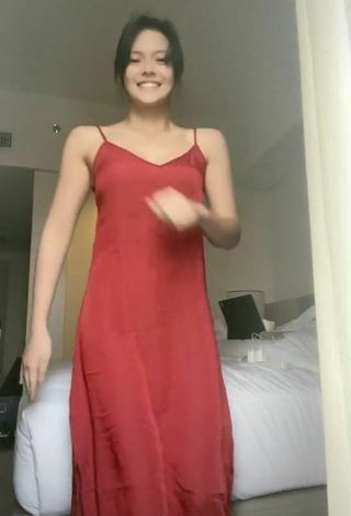 5. Sultry Bianca Umali in Red Dress