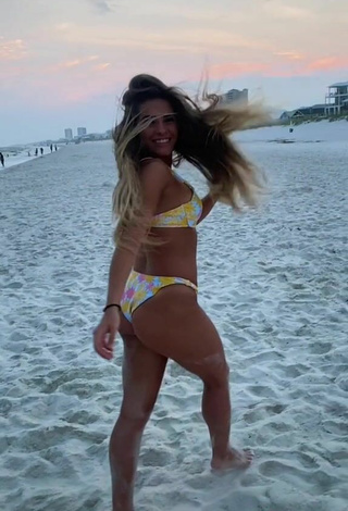 5. Luscious Camryn Cordova Shows Butt at the Beach