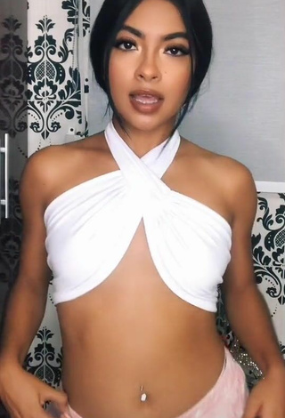 4. Sultry Dayana in White Crop Top