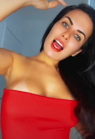 2. Cute Dine Azevedo Shows Cleavage in Red Top