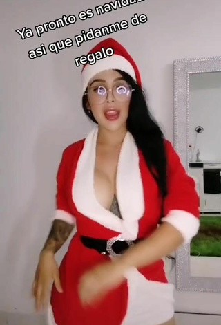 5. Sexy Eve Herrera Shows Cosplay and Bouncing Tits