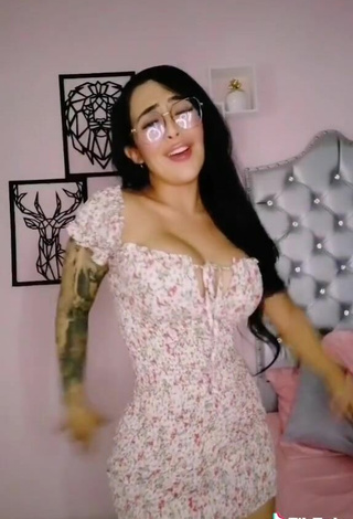 6. Titillating Eve Herrera Shows Big Butt and Bouncing Tits