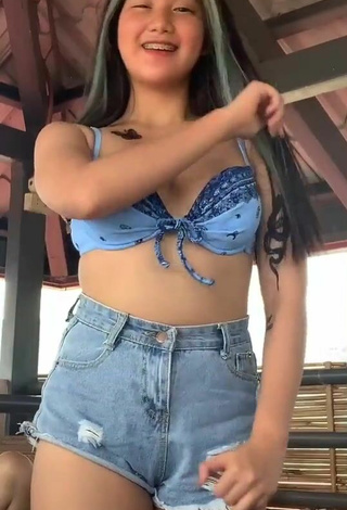 5. Sexy Vanessa Domingo in Bikini Top and Bouncing Tits