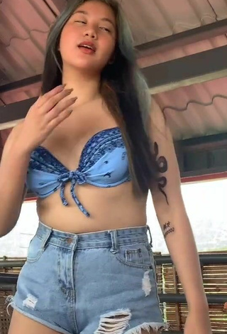 3. Sweetie Vanessa Domingo Shows Cleavage in Bikini Top and Bouncing Tits