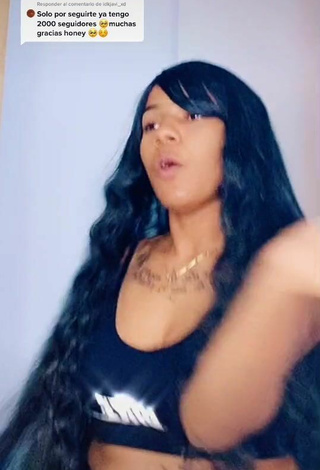 4. Sweetie Honey Perez in Black Crop Top and Bouncing Boobs