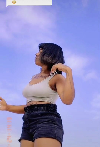 Hot Honey Perez in Grey Crop Top and Bouncing Boobs