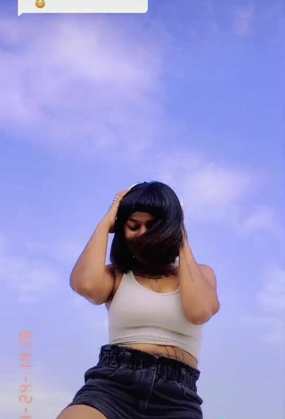 5. Hot Honey Perez in Grey Crop Top and Bouncing Boobs