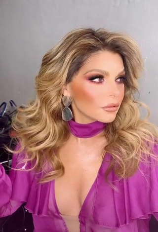 6. Sultry Tati Cantoral Shows Cleavage