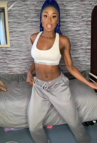 3. Sultry Oluwanifewa Agunbiade in White Sport Bra and Bouncing Tits