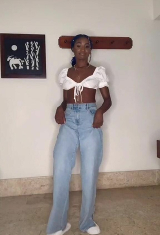 Luscious Oluwanifewa Agunbiade in White Crop Top