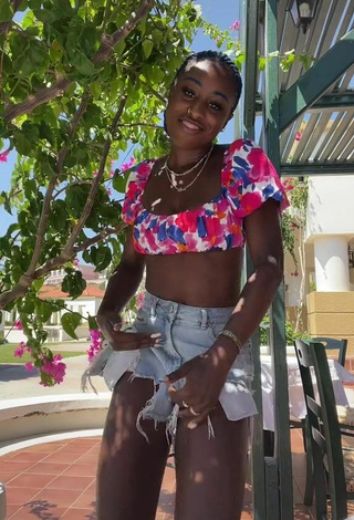 3. Sweetie Oluwanifewa Agunbiade in Floral Crop Top