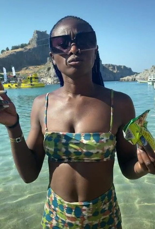 2. Luscious Oluwanifewa Agunbiade in Bikini in the Sea