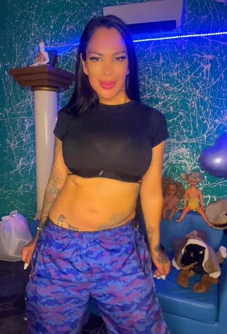 Sultry Jessica Eli Maciel in Black Crop Top and Bouncing Boobs